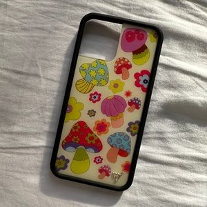 Iphone 12 pro max Wildflower case